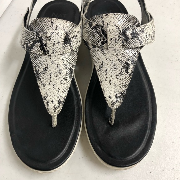 Naturalizer LINCOLN White Snake Leather Ankle Strap Thong Sandals Size 8 - Picture 4 of 7